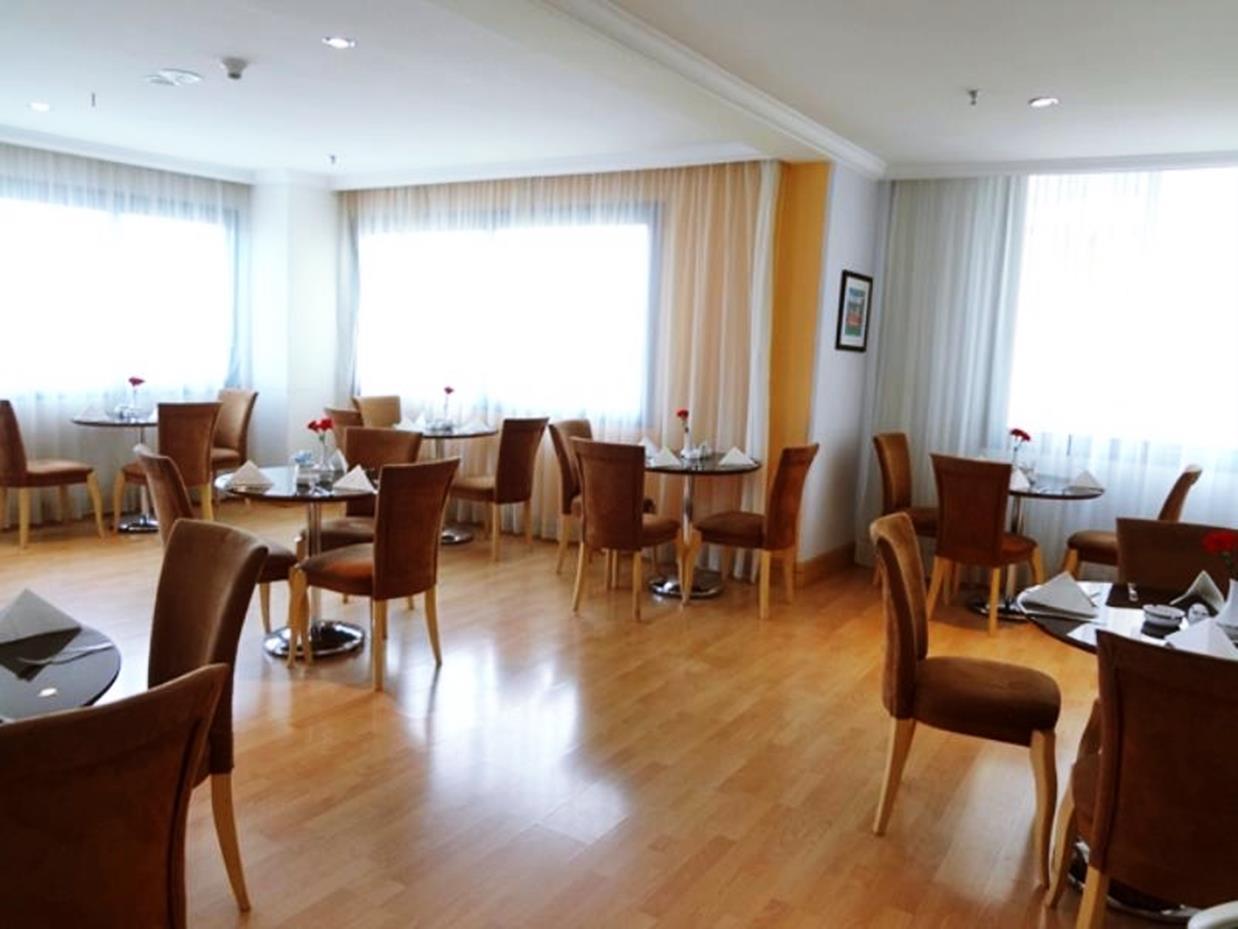 Le Royal Corniche Hotell Salmiya Eksteriør bilde