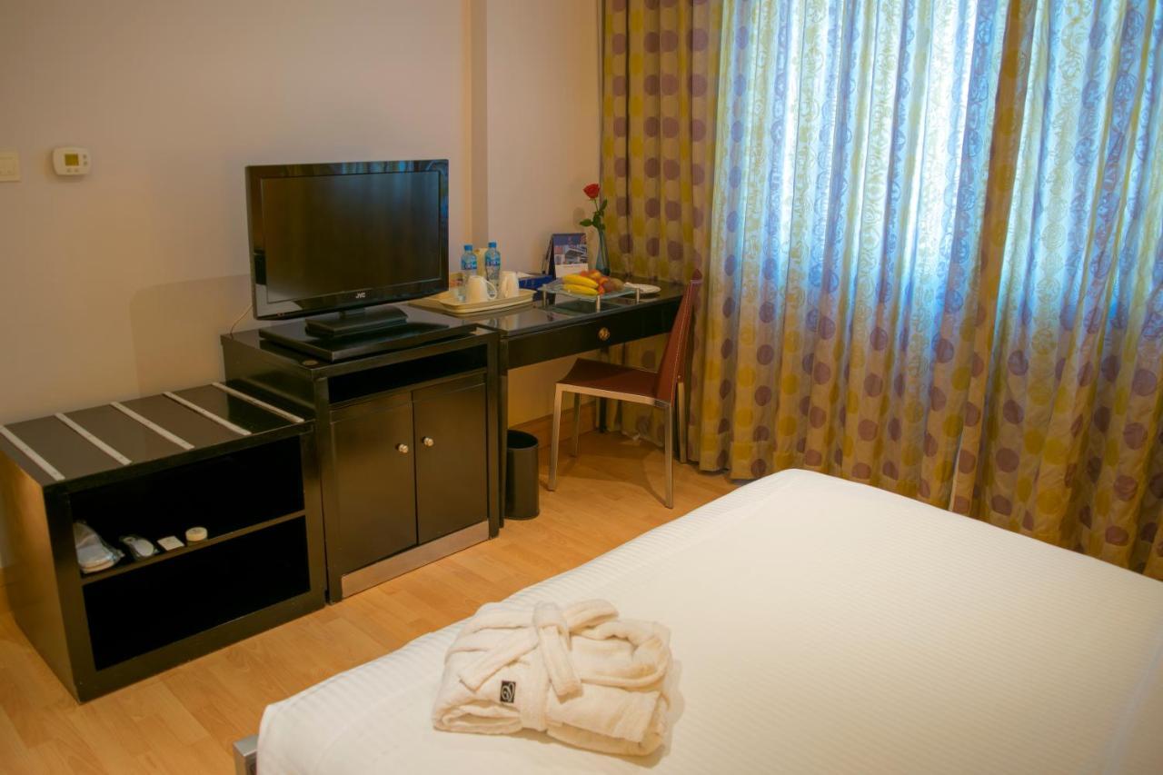 Le Royal Corniche Hotell Salmiya Eksteriør bilde