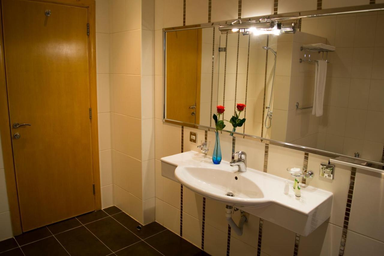 Le Royal Corniche Hotell Salmiya Eksteriør bilde