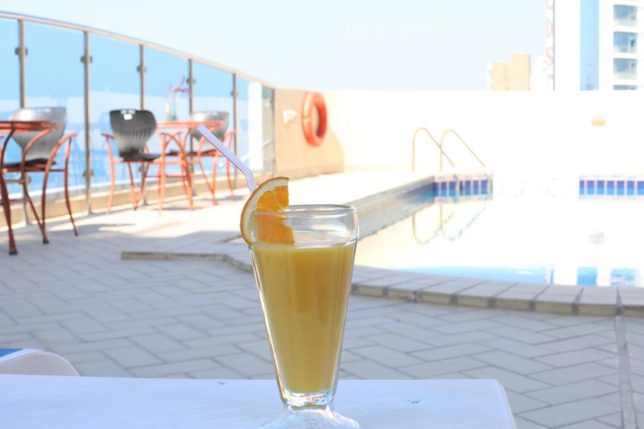 Le Royal Corniche Hotell Salmiya Eksteriør bilde